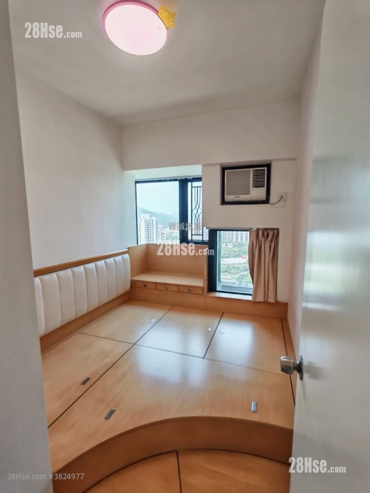 Aegean Coast Rental 4 Bedrooms , 2 Bathrooms 733 ft²