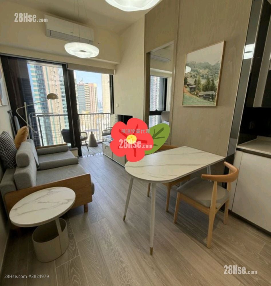 The Queens Rental 1 Bedroom , 1 Bathroom 266 ft²