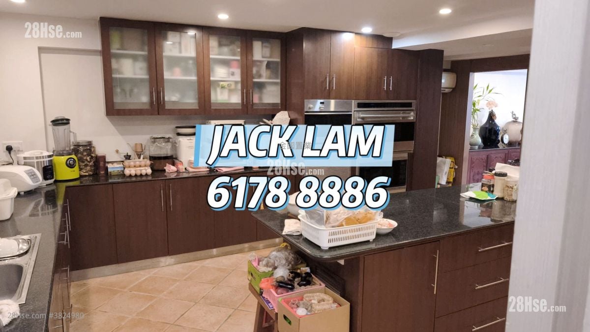 威都别墅 售盘 5+ 房 , 3 浴室 4,200 平方尺