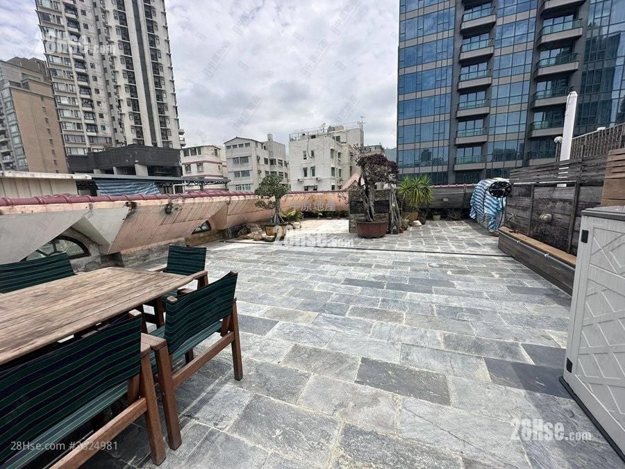 嘉多利山花园 售盘 4 房 1,564 平方尺