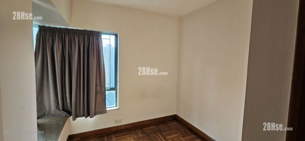 The Metro City Rental 3 Bedrooms , 2 Bathrooms 538 ft²