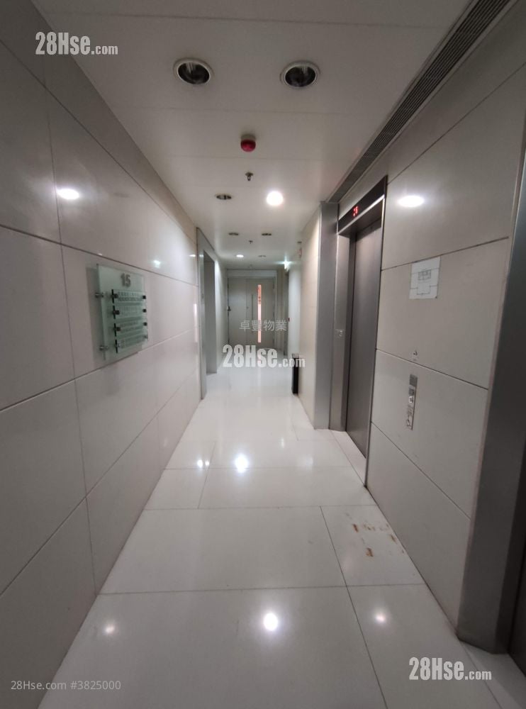 擎天广场 租盘 开放式间隔 2,700 平方尺