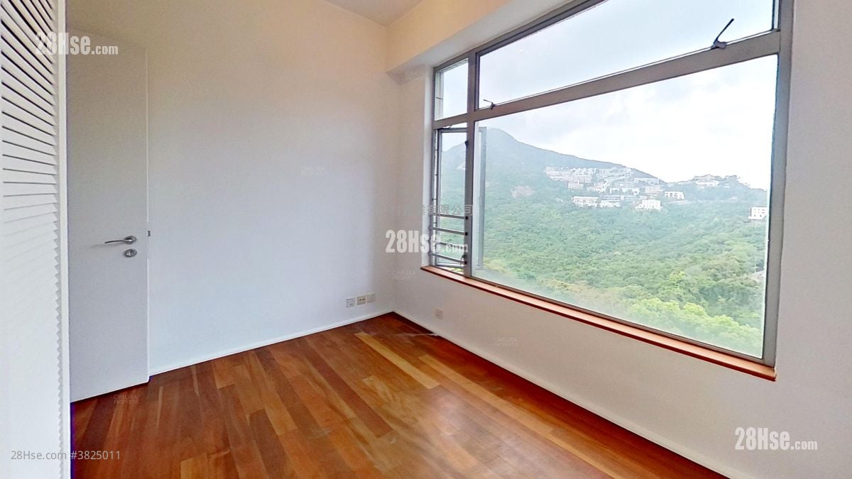 bedroom 2: 23 Repulse Bay Road Rental 3 Bedrooms , 2 Bathrooms 1,035 ft²