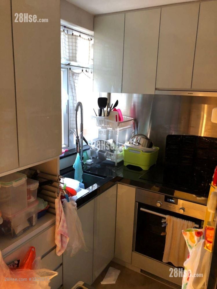 Yue Tin Court Sell 1 Bedroom , 1 Bathroom 483 ft²