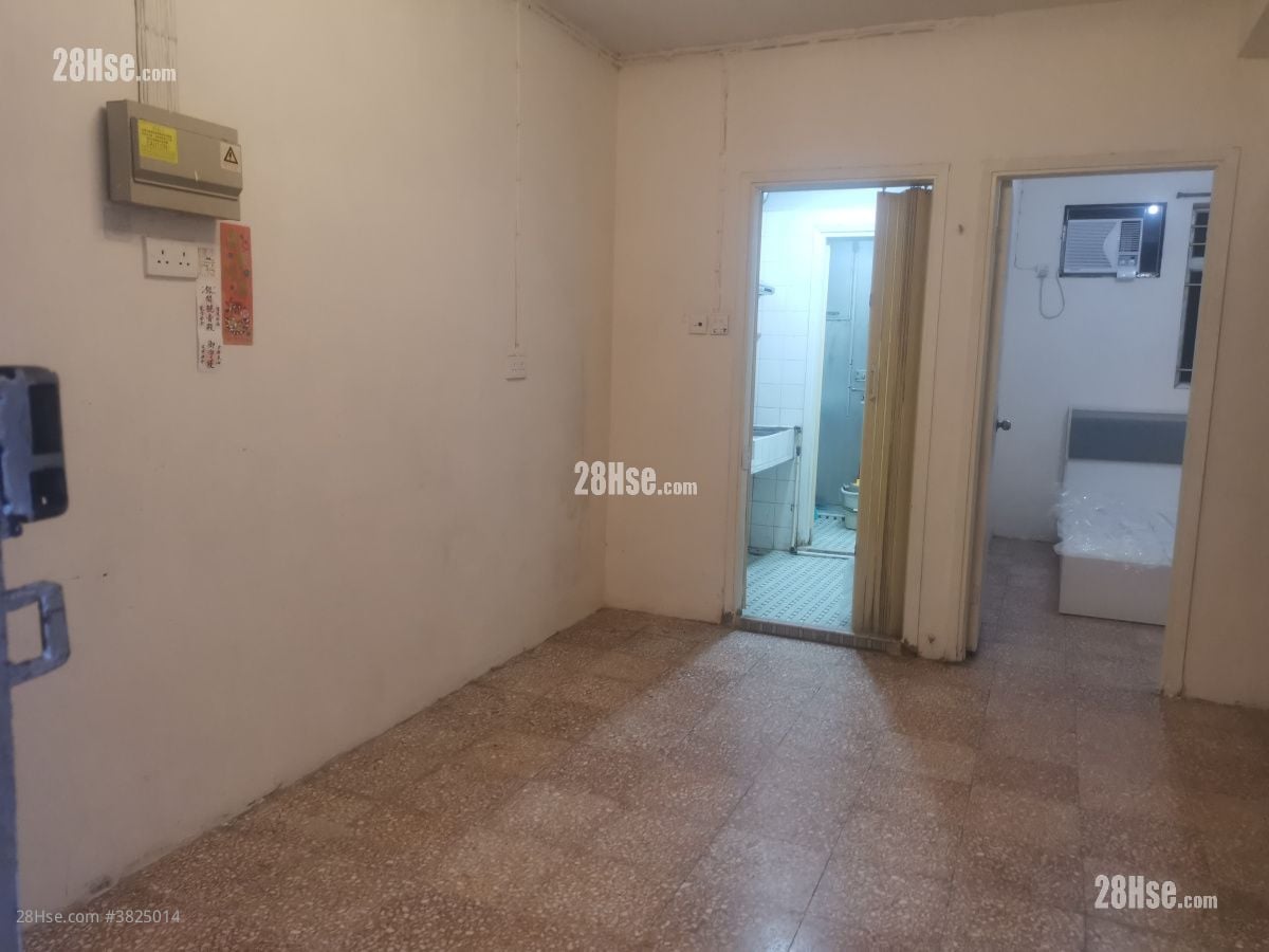 村屋 租盤 1 房 , 1 浴室 300 平方呎