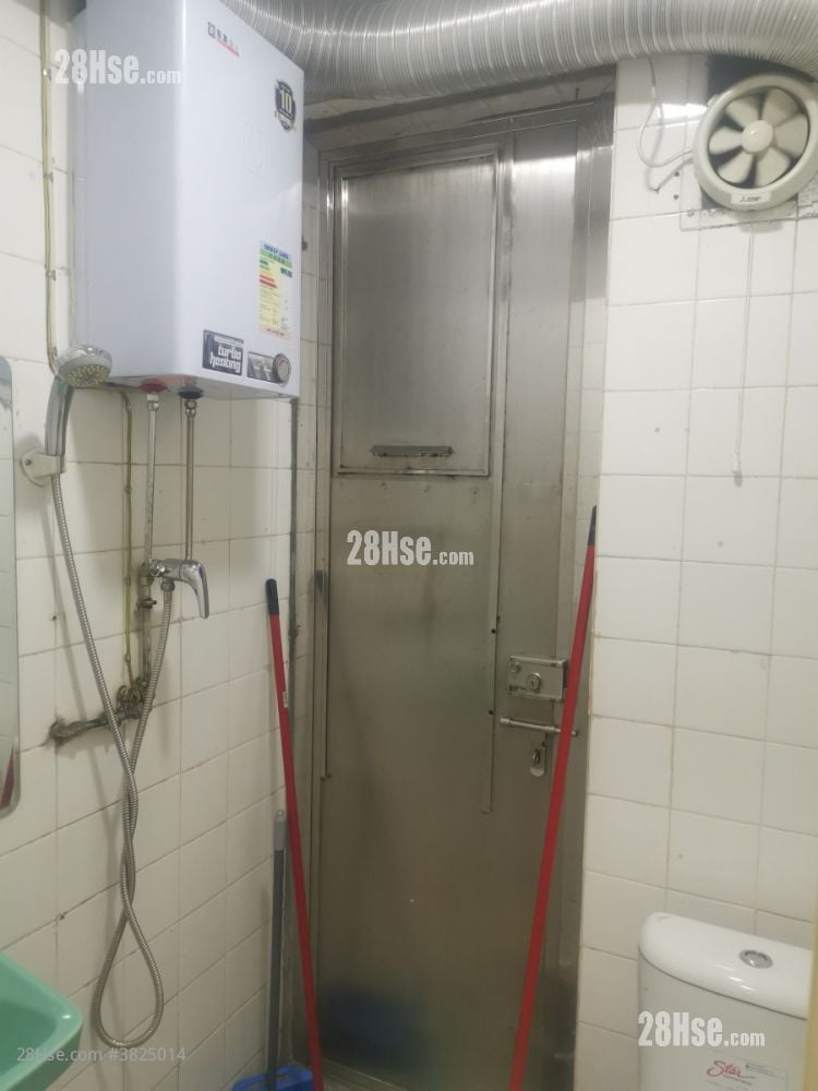 村屋 租盤 1 房 , 1 浴室 300 平方呎