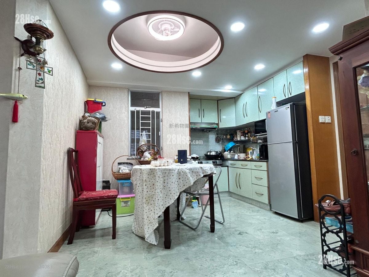 利港中心 售盤 2 房 456 平方呎