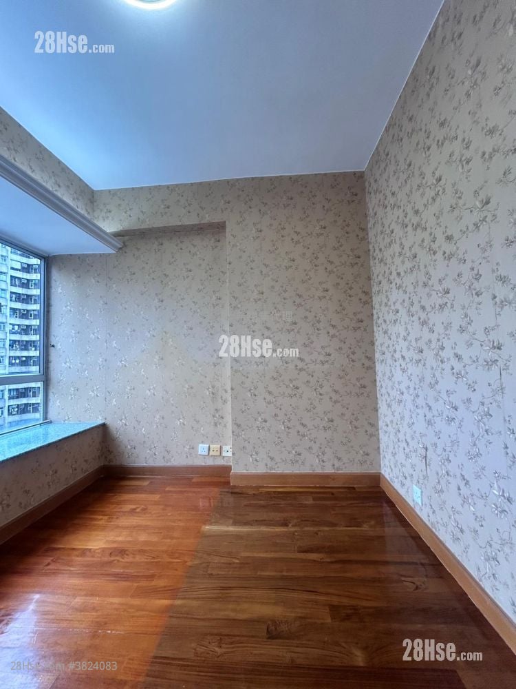 利港中心 售盤 2 房 456 平方呎