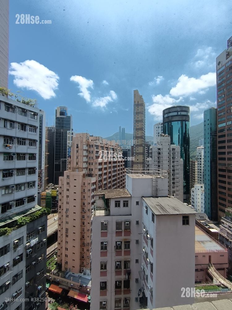 德興大廈 租盤 1 房 , 1 浴室 348 平方呎