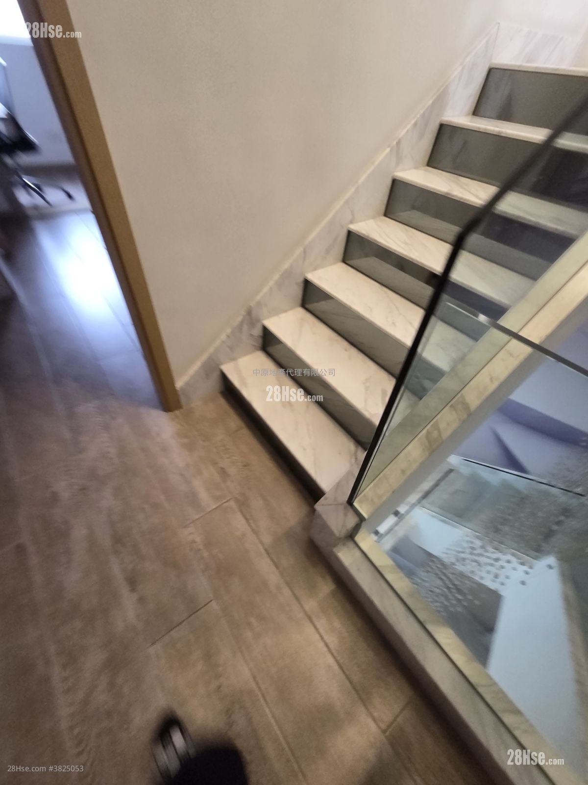 加州豪园 售盘 3 房 , 2 浴室 1,495 平方尺