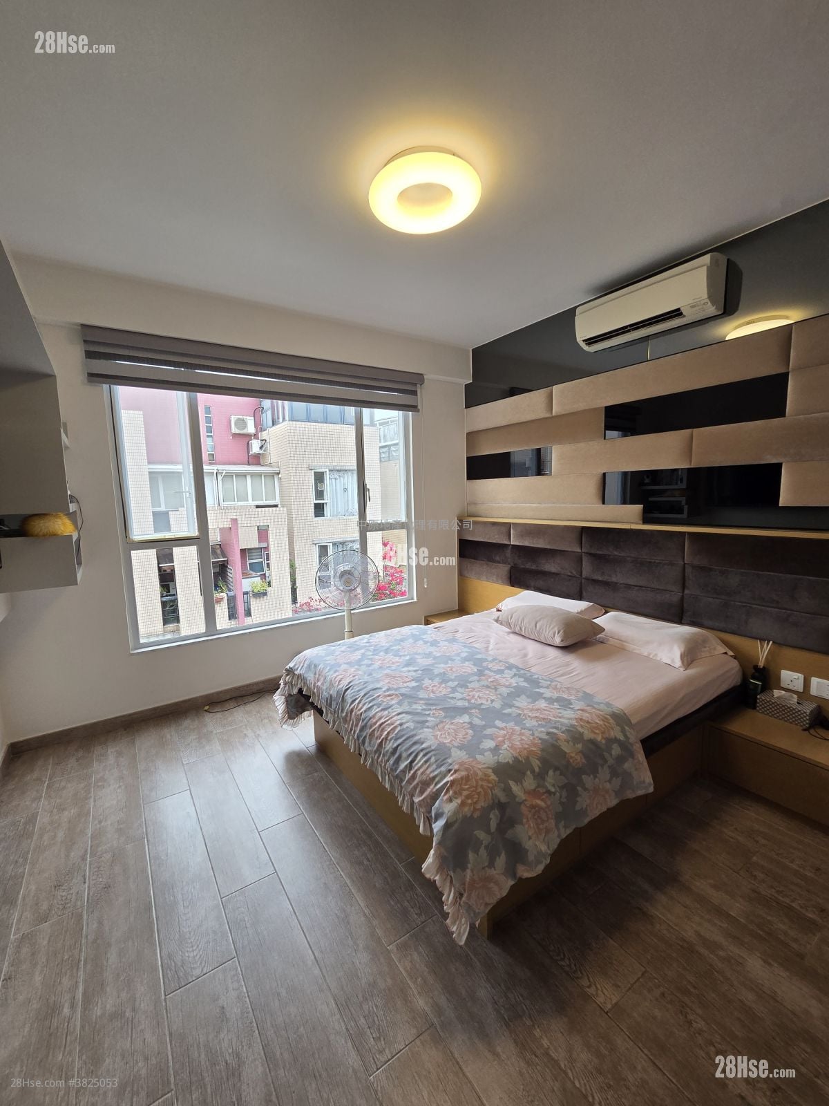 加州豪园 售盘 3 房 , 2 浴室 1,495 平方尺