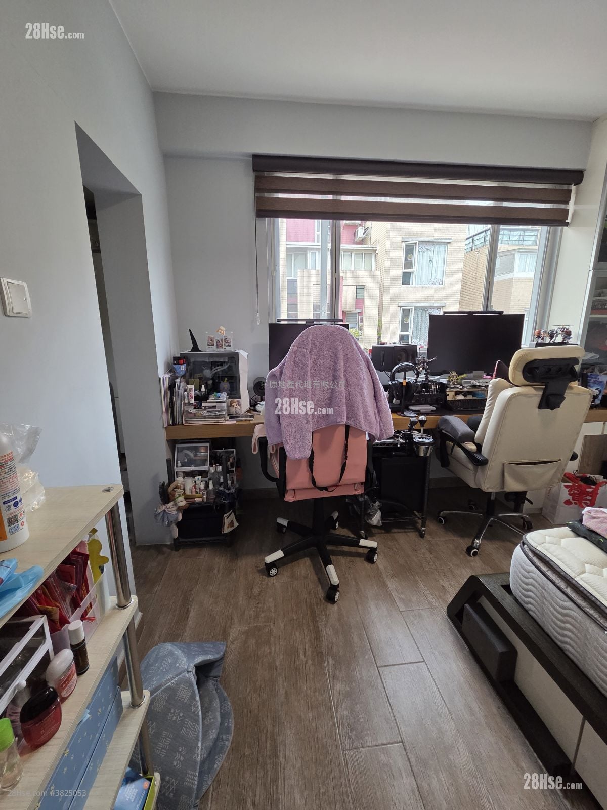 加州豪园 售盘 3 房 , 2 浴室 1,495 平方尺