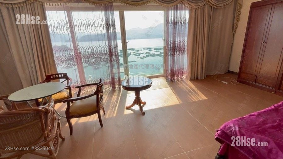 比华利山别墅 租盘 5+ 房 , 3 浴室 3,077 平方尺