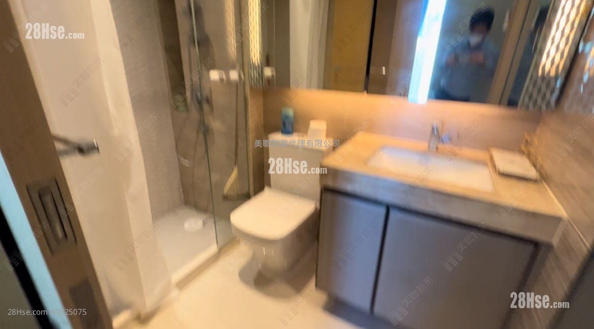 Twin Peaks Sell 1 Bedroom 358 ft²