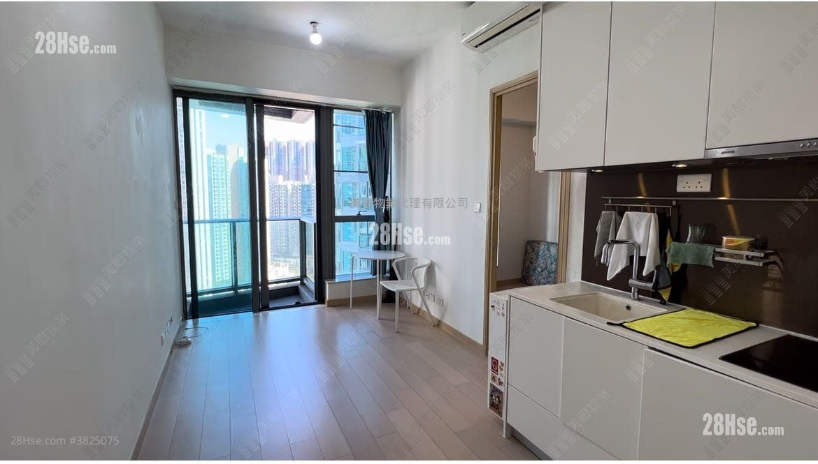 Twin Peaks Sell 1 Bedroom 358 ft²