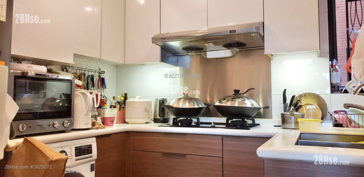 爱琴海岸 租盘 4 房 , 2 浴室 733 平方尺