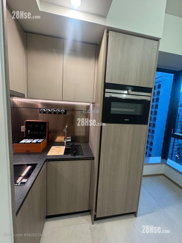 The Avenue Rental 1 Bedroom , 1 Bathroom 339 ft²