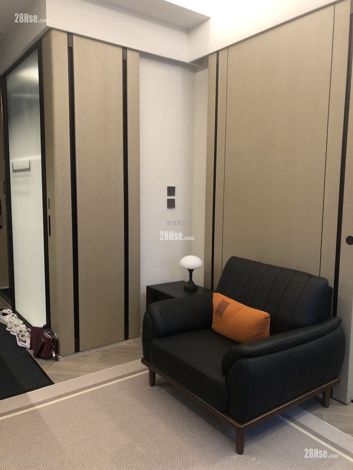 Henley Park 售盘 1 房 388 平方尺