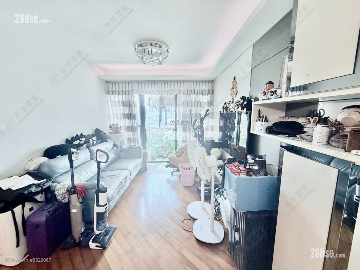 Park Island Sell 3 Bedrooms , 2 Bathrooms 709 ft²