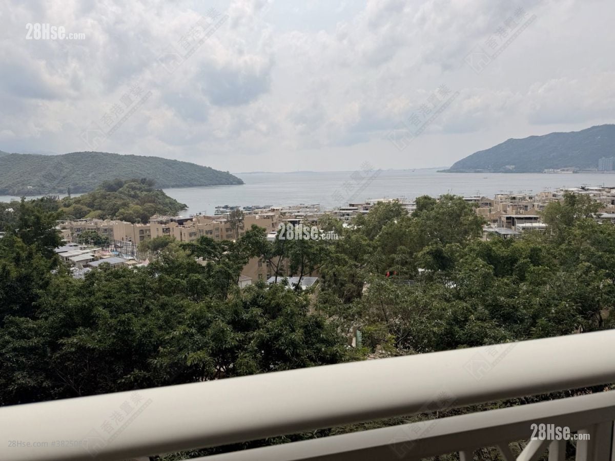 Park Island Sell 3 Bedrooms , 2 Bathrooms 709 ft²