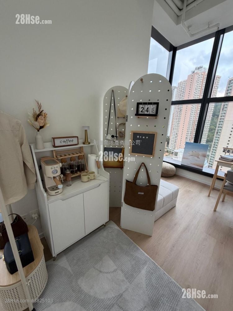 I CITY 售盤 開放式間隔 , 1 廁所 260 平方呎