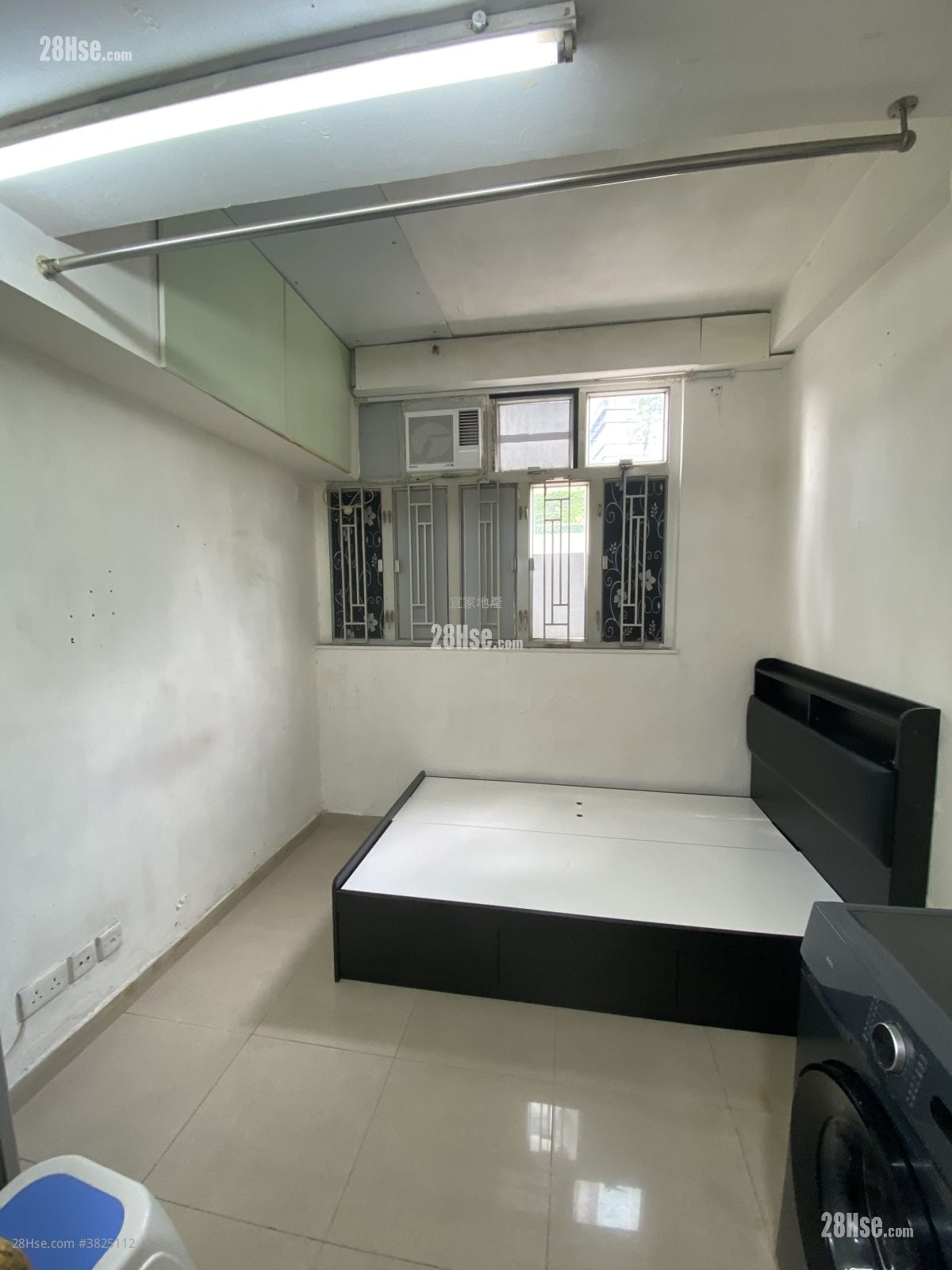 群星大廈 租盤 100 平方呎