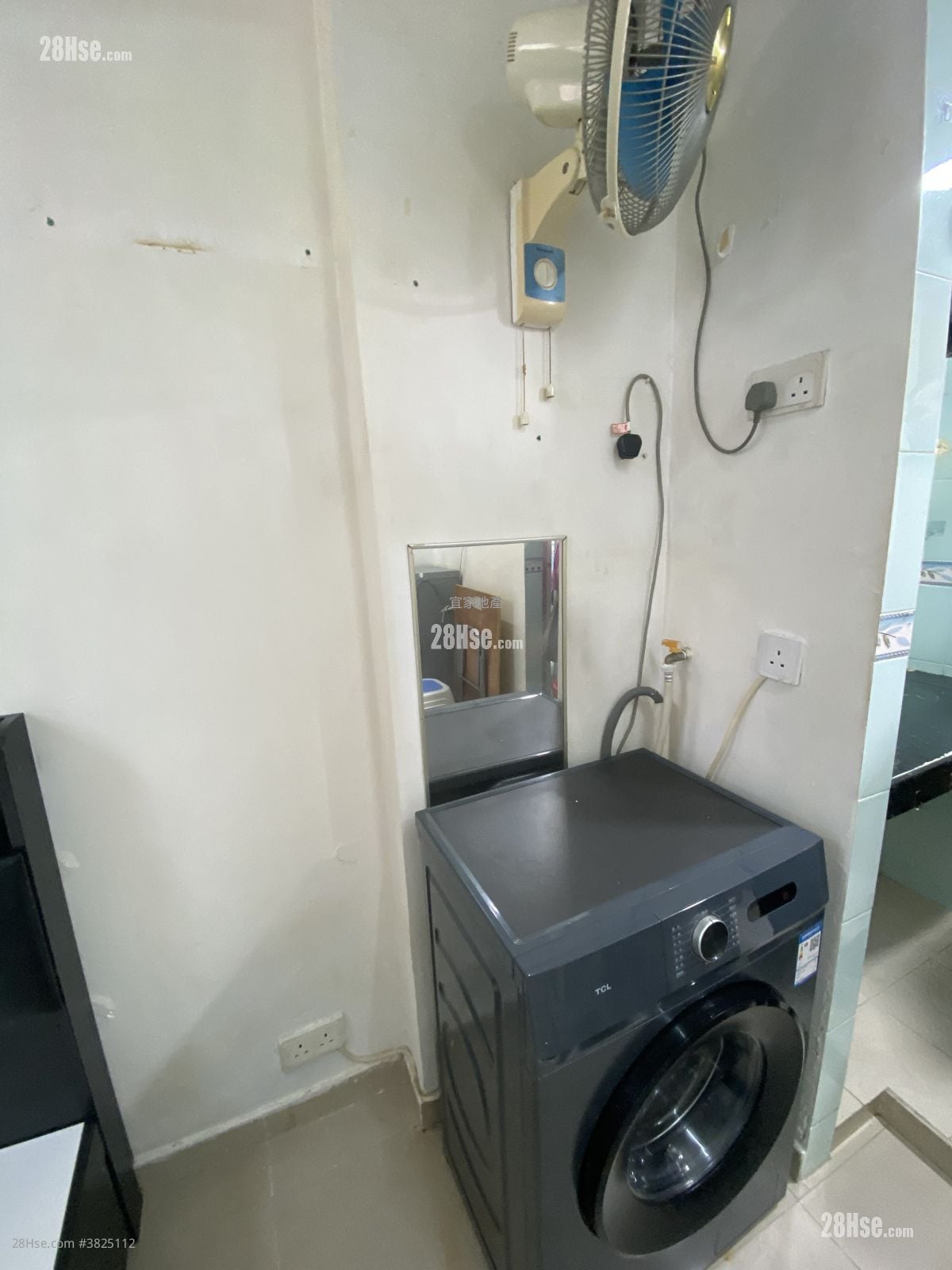 群星大廈 租盤 100 平方呎