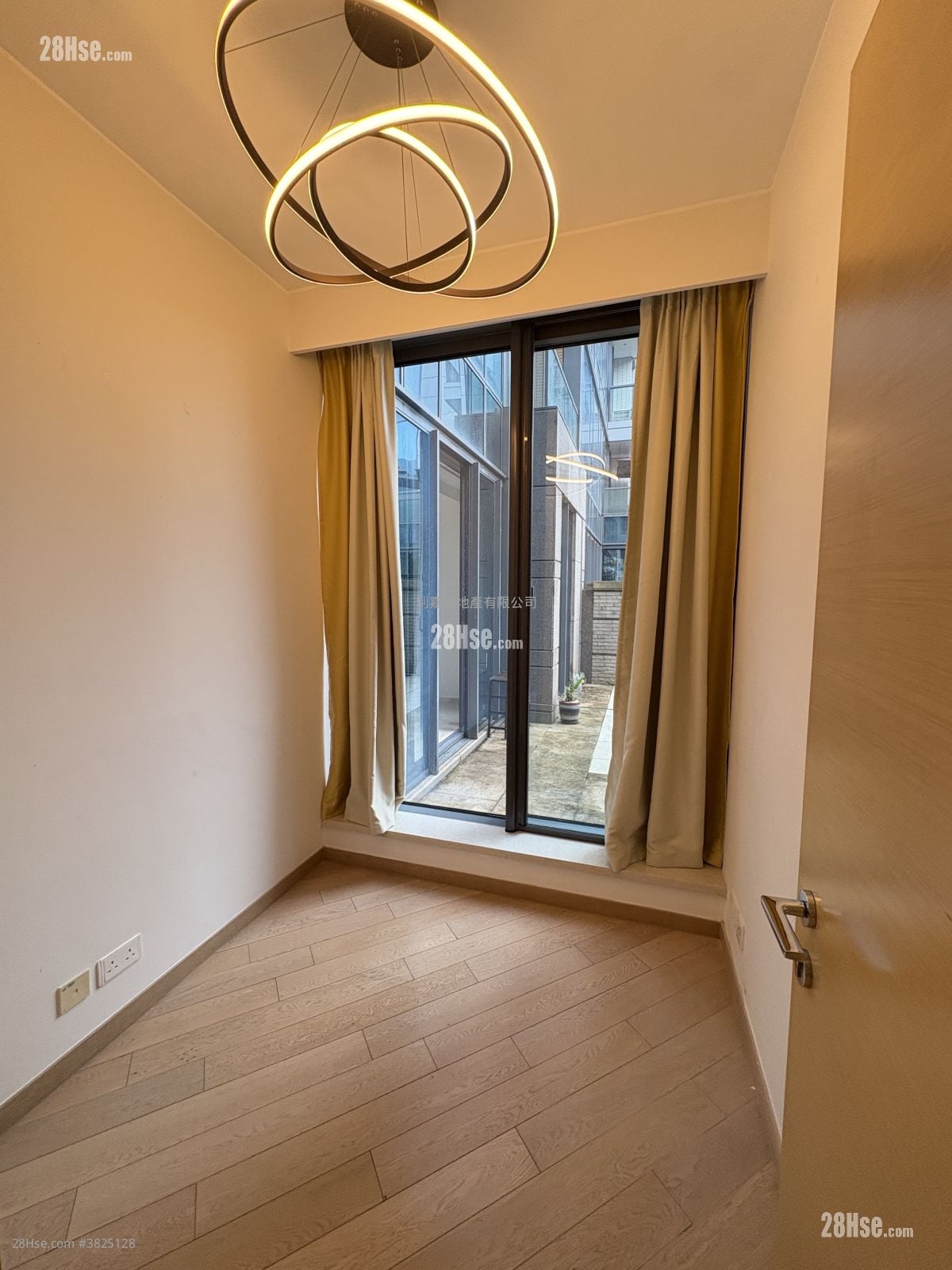 爾巒 售盤 4 房 1,223 平方呎