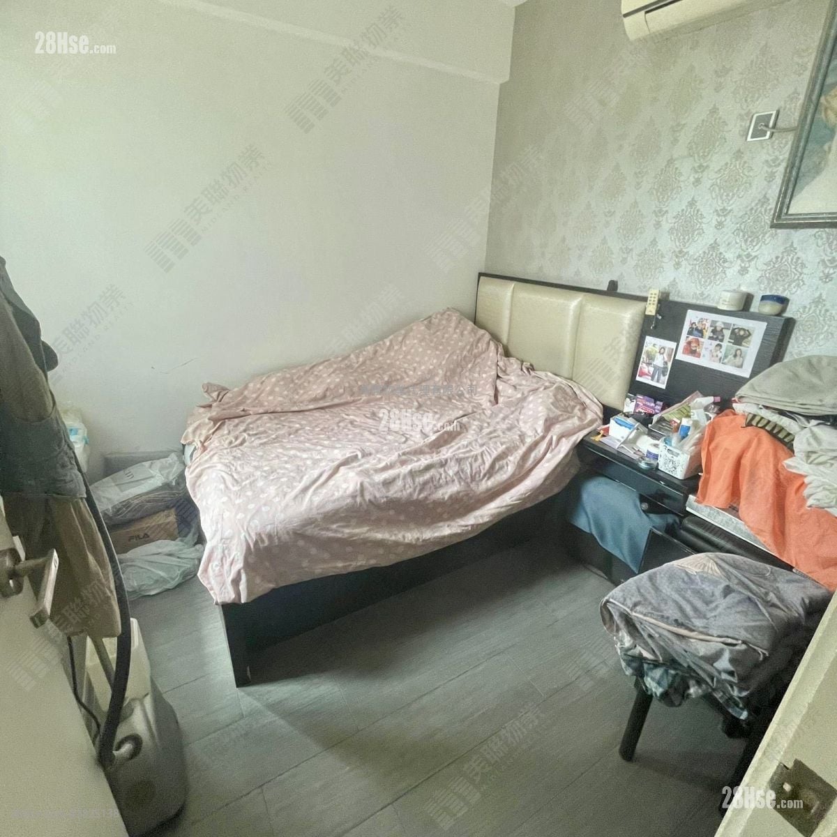 睡房 1: Yoho Town 售盤 3 房 , 1 浴室 516 平方呎