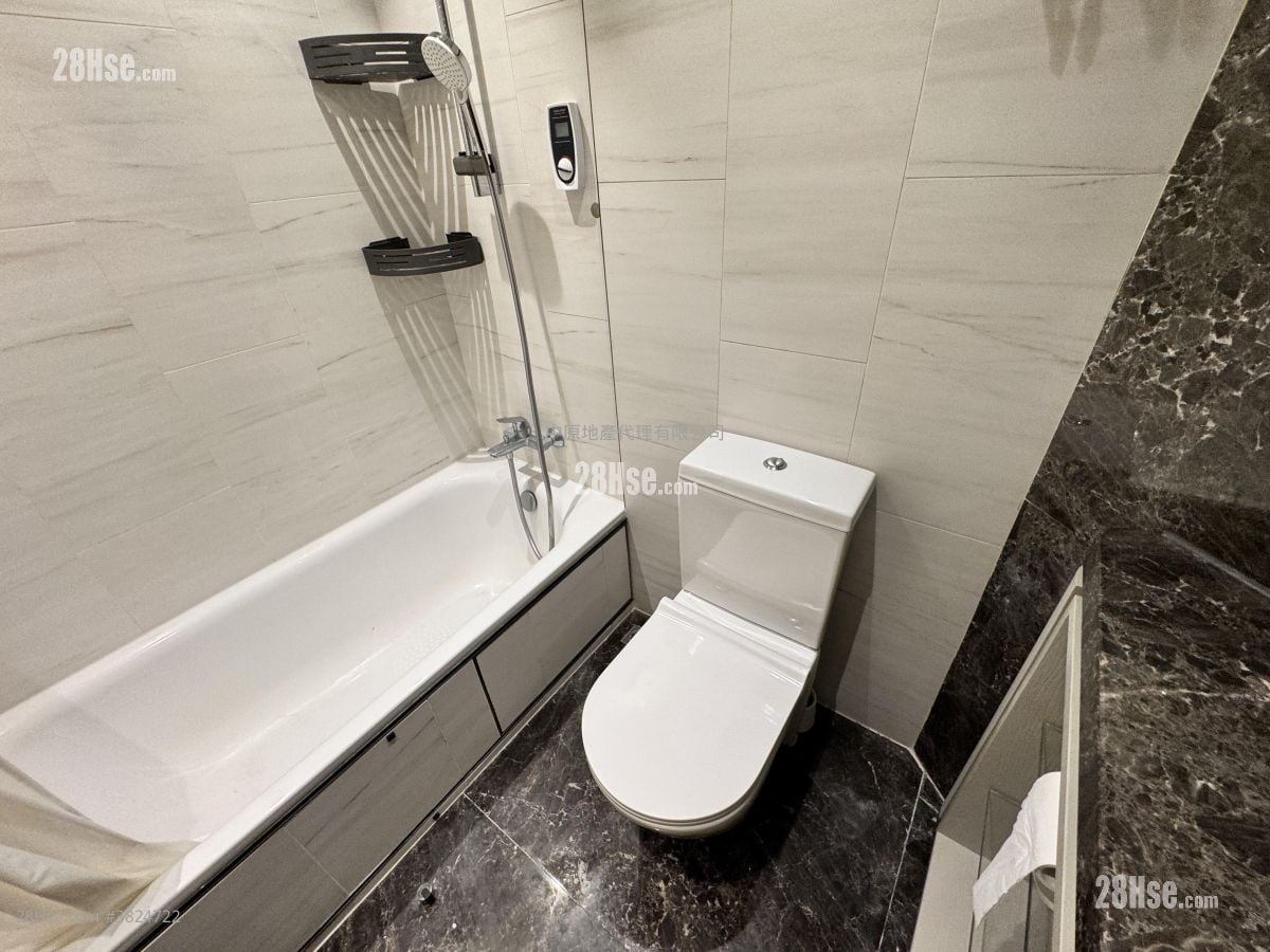 #Lyos Sell 1 Bedroom , 1 Bathroom 282 ft²