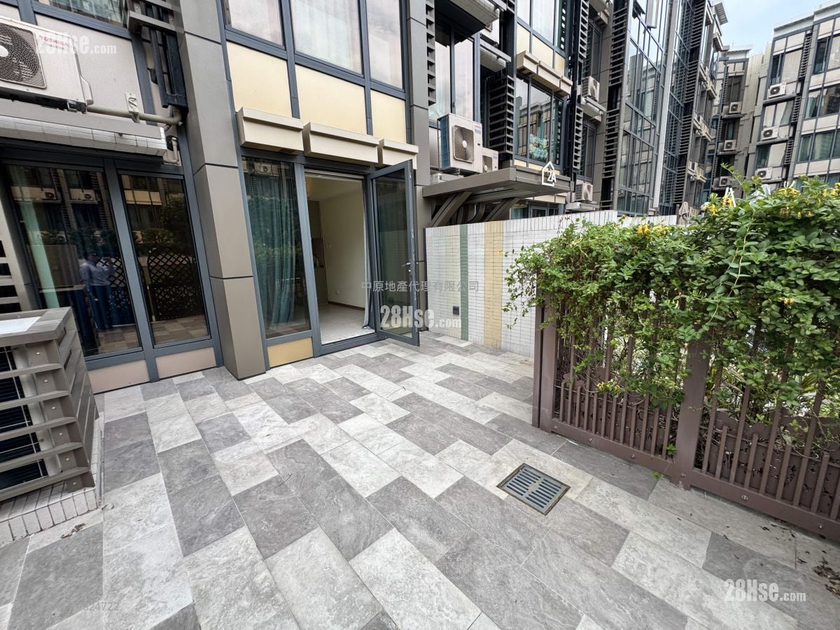 #Lyos Sell 1 Bedroom , 1 Bathroom 282 ft²