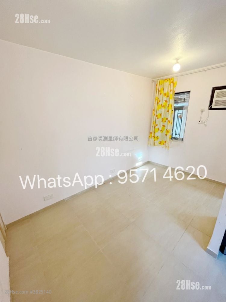 Village Rental Studio , 1 Bathroom 180 ft²