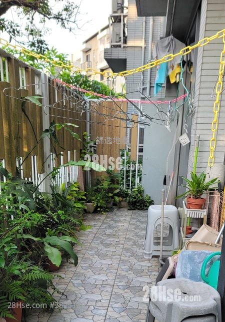 The Parkhill Sell 2 Bedrooms , 1 Bathroom 500 ft²