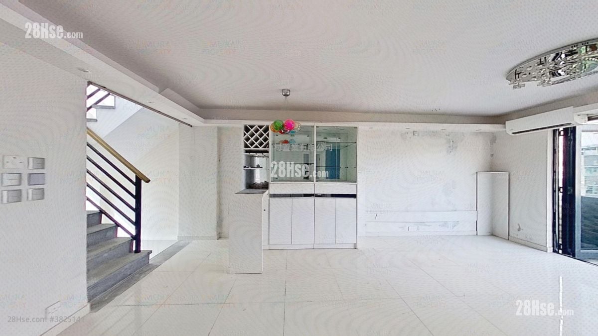 廳: 水流田村 售盤 3 房 , 1 浴室 646 平方呎