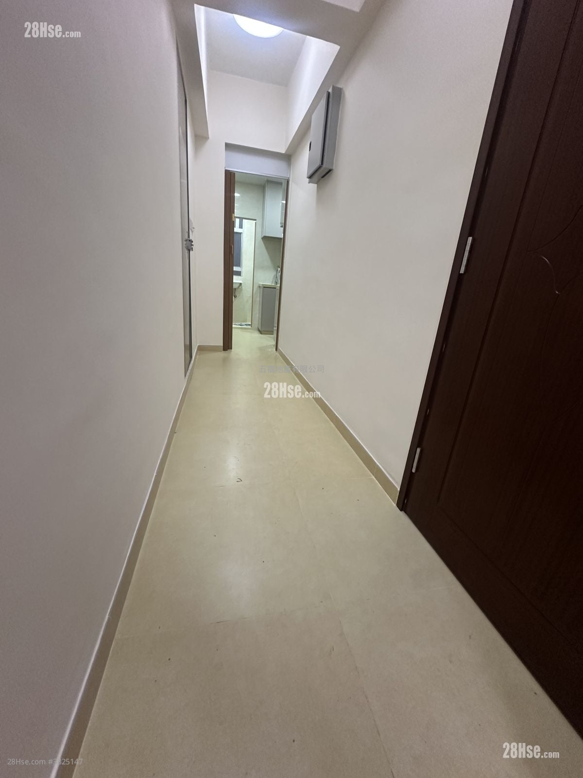 Chinese Mansion Rental 3 Bedrooms , 1 Bathroom 409 ft²