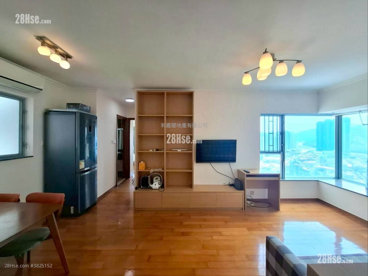 Seaview Crescent Rental 2 Bedrooms 573 ft²