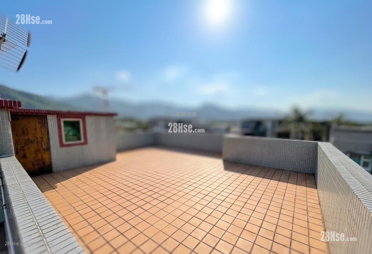 村屋 售盘 3 房 , 1 浴室 1,400 平方尺