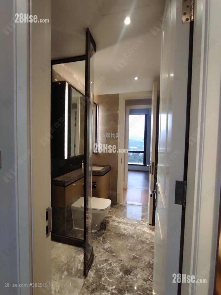 高尔夫御苑 租盘 1,108 平方尺