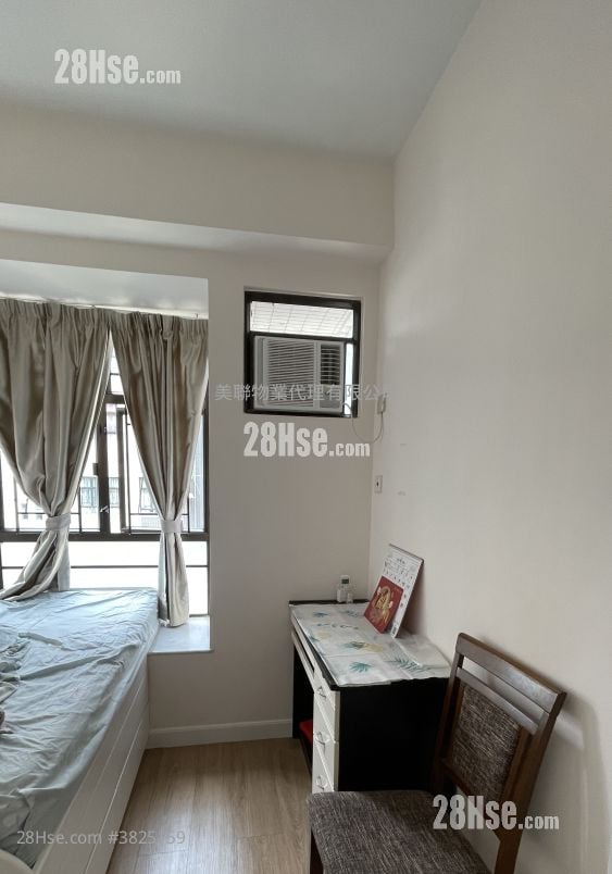 Sui Pak Villa Sell 3 Bedrooms 725 ft²