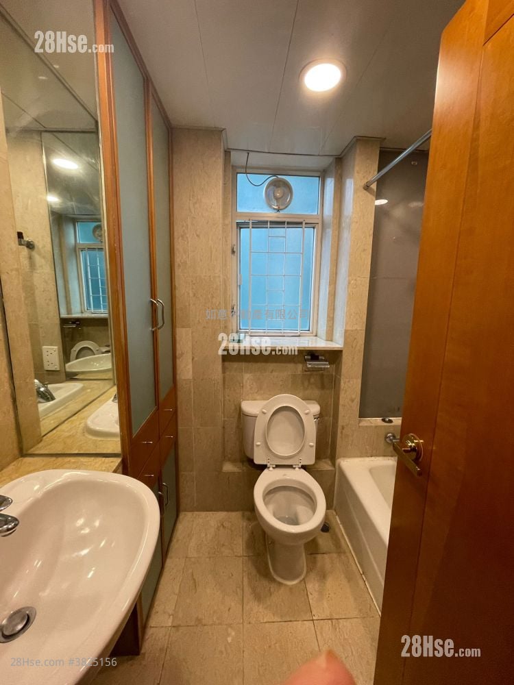 海逸豪園 租盤 4 房 , 3 浴室 1,232 平方呎