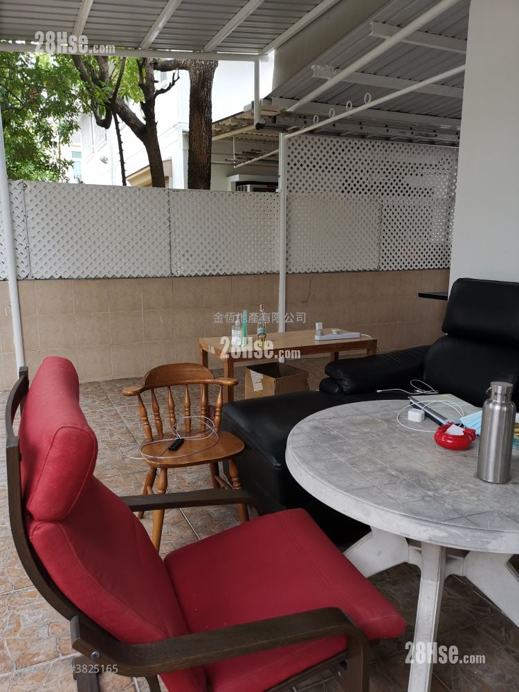 Fairview Park Sell 3 Bedrooms , 2 Bathrooms 848 ft²