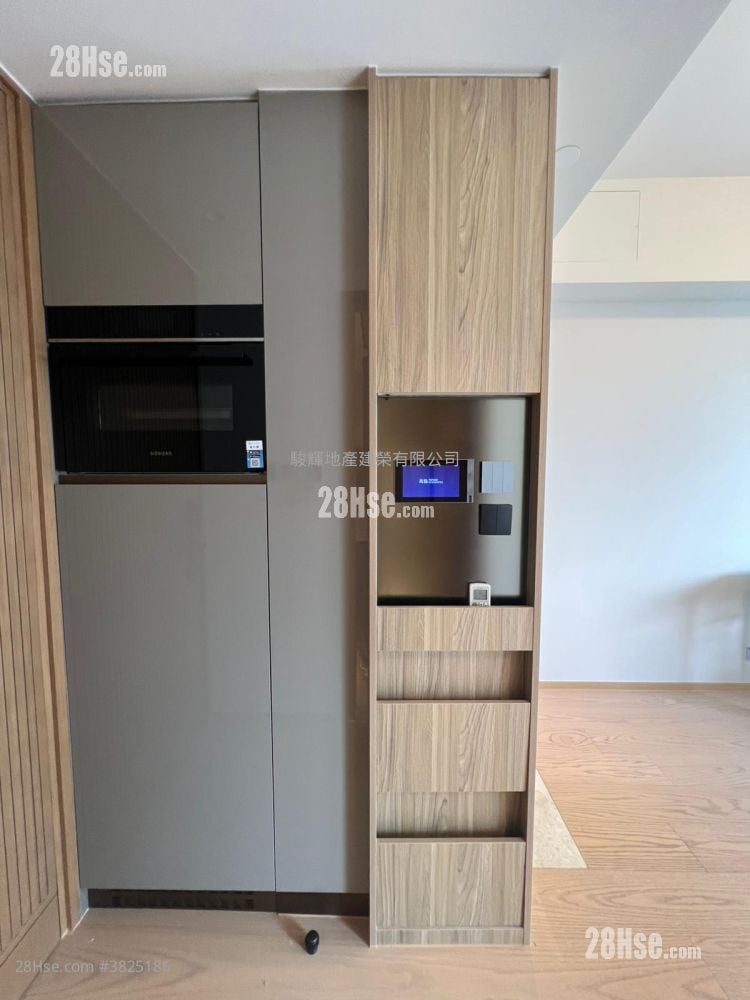 高臨 租盤 1 房 , 1 浴室 270 平方呎