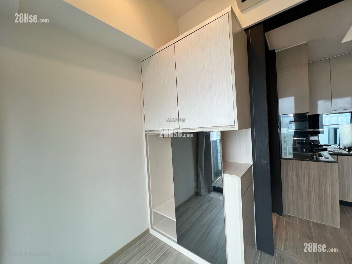 君豪峰 租盤 1 房 , 1 浴室 300 平方呎