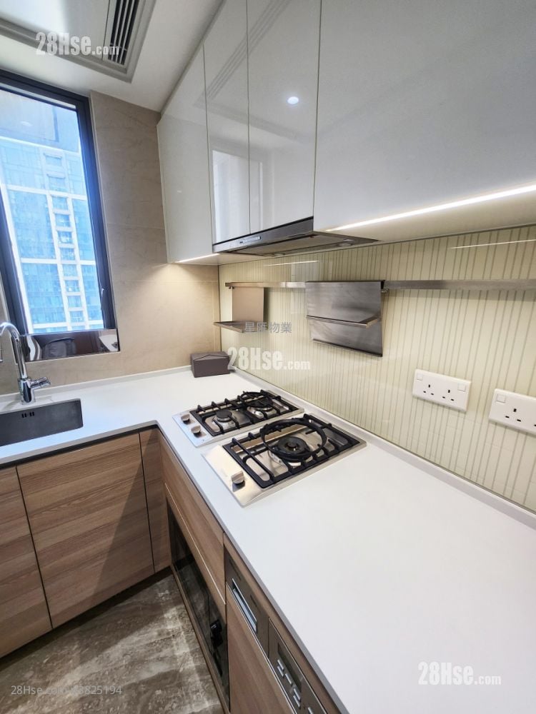 One Homantin Rental 1 Bedroom , 1 Bathroom 405 ft²