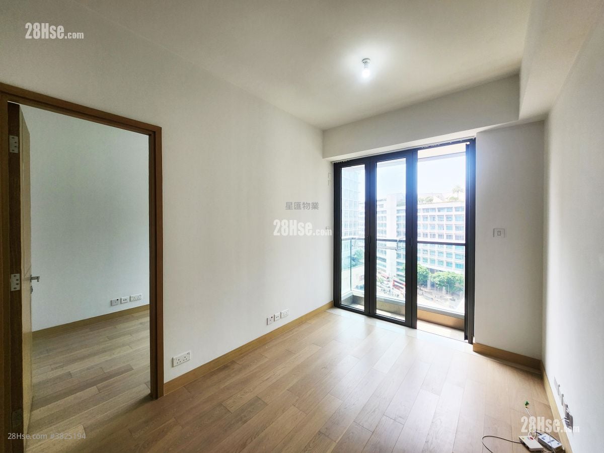 One Homantin Rental 1 Bedroom , 1 Bathroom 405 ft²