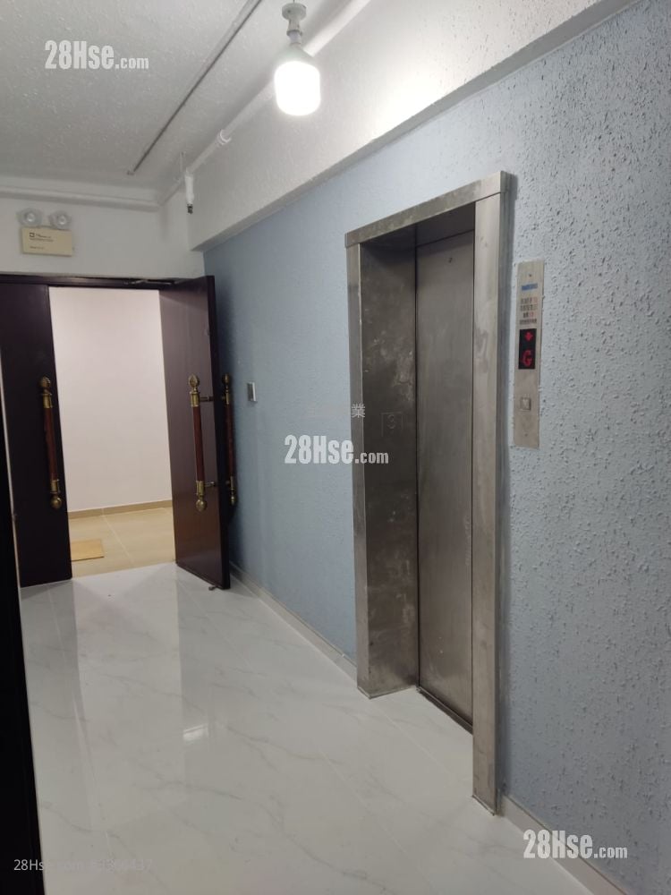 保文大廈 租盤 1 廁所