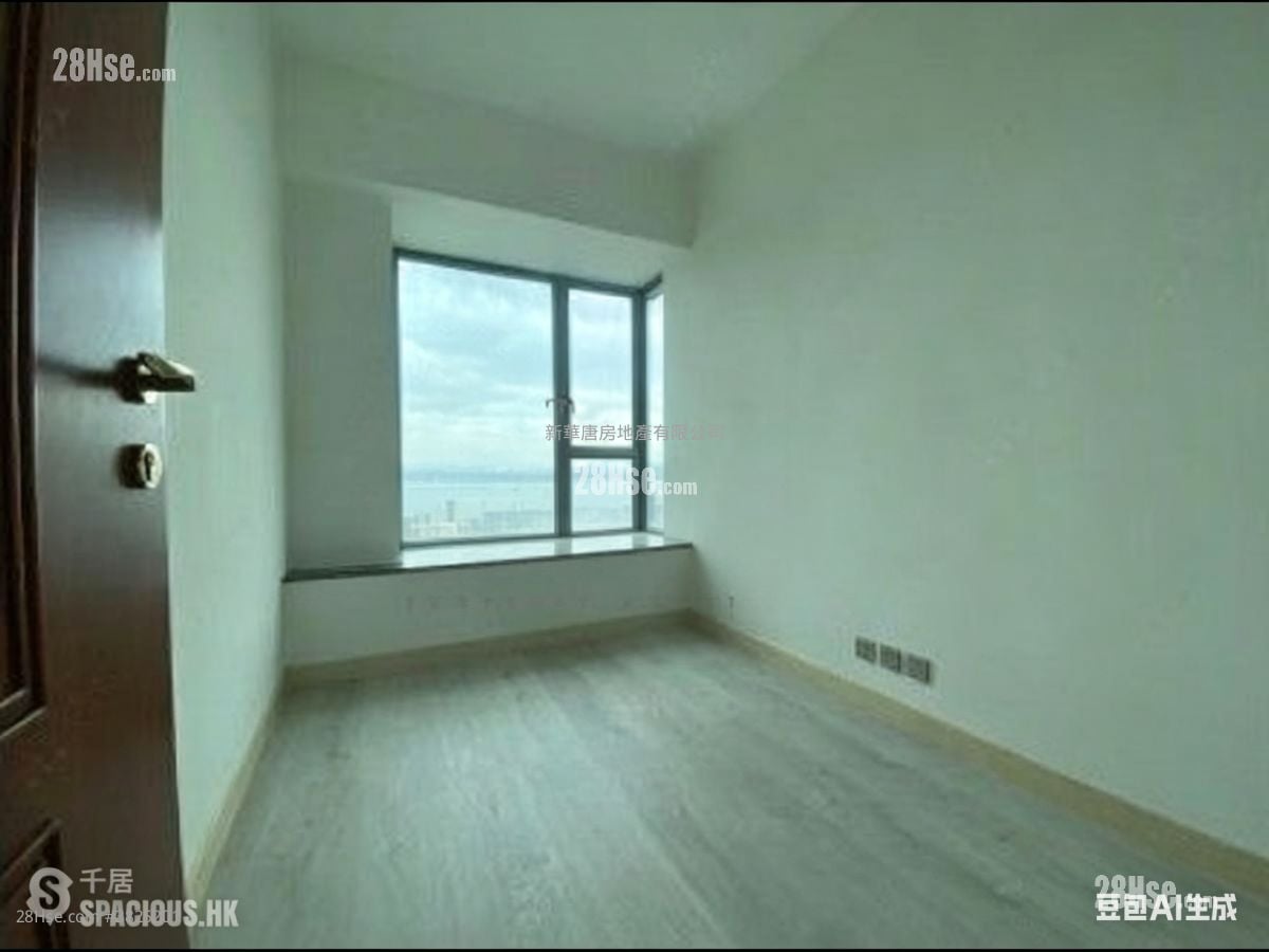 No.2 Park Road Rental 3 Bedrooms , 2 Bathrooms 905 ft²