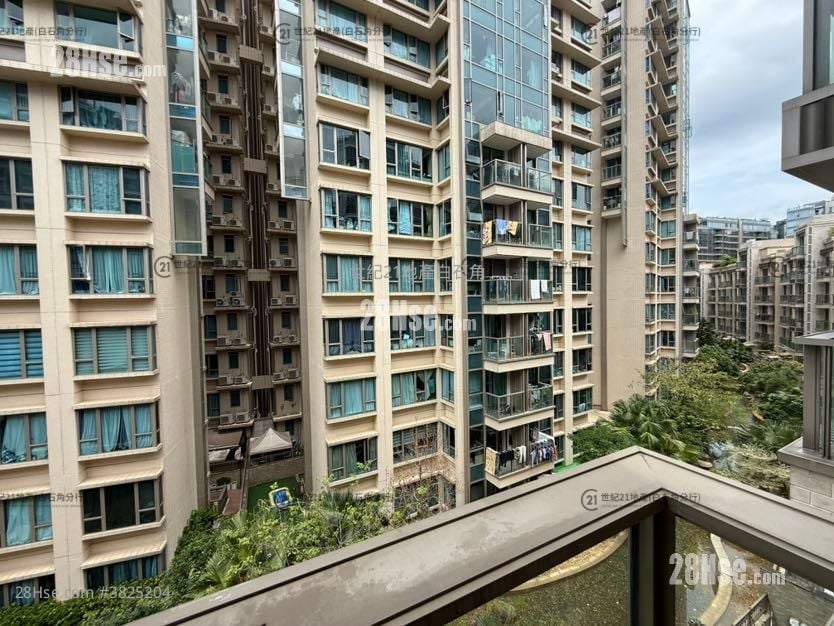 逸珑湾 售盘 2 房 637 平方尺