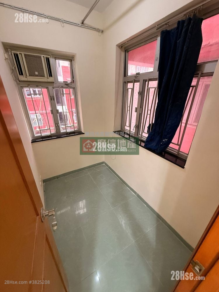 中美樓 租盤 2 房 , 1 浴室 265 平方呎