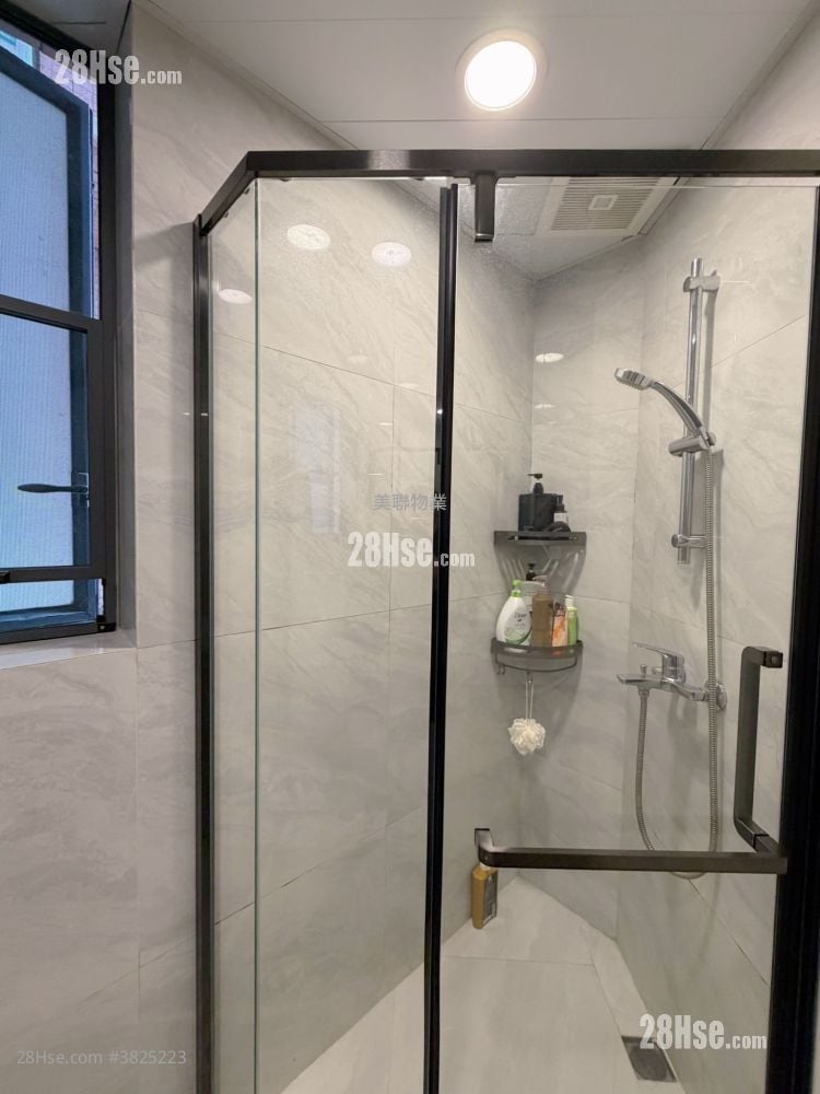 盈翠半島 售盤 3 房 675 平方呎